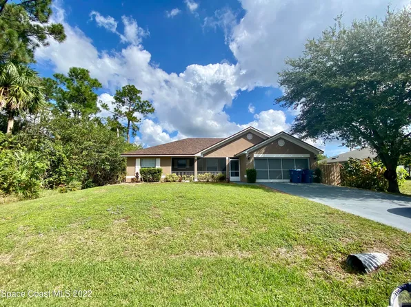 2435 Palisades Dr SE, Palm Bay, FL 32909