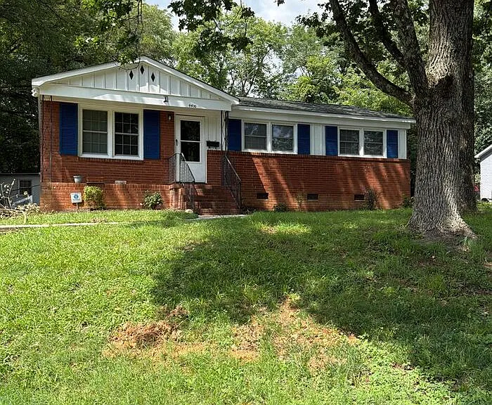 4410 Brooktree Dr — Photo 2