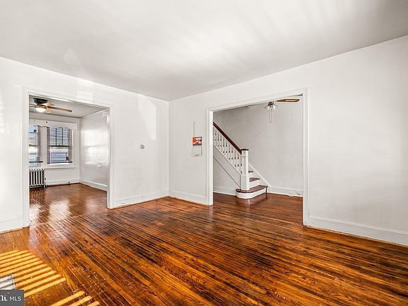 5th image of 223 Nassau Pl