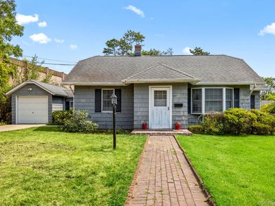 651 Sayville Avenue, Sayville, NY, 11782