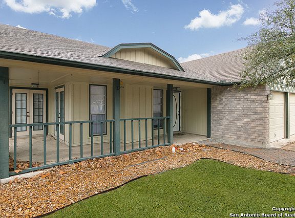 3rd image of 11449 Fort Wyne Dr
