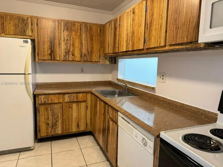 8400 SW 133rd Road Pl #317 — Photo 4