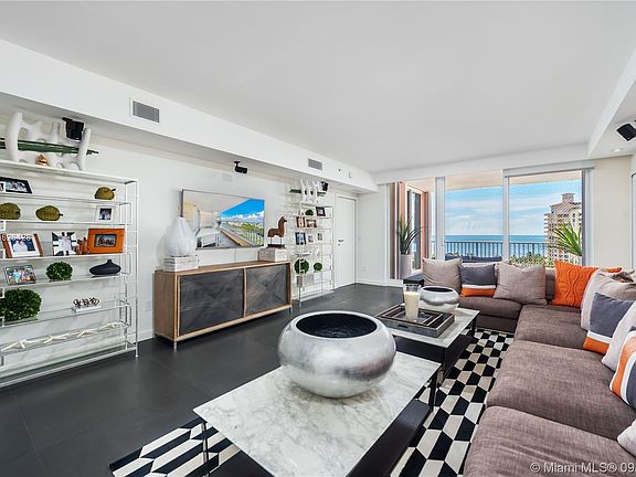 4th image of 781 Crandon Blvd APT 1103