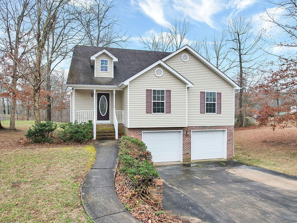 1st image of 360 Webb Ln NE