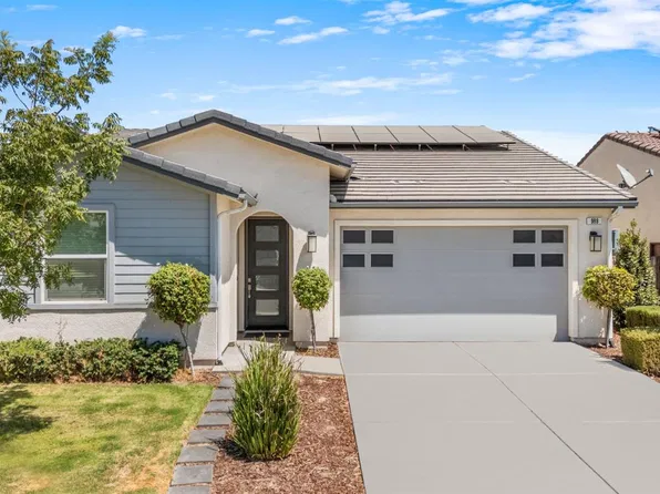 989 Spring St W, Madera, CA 93636