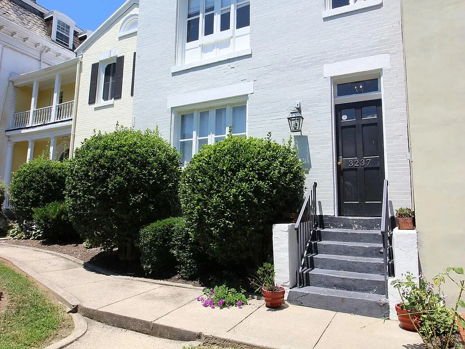 3237 N St NW #15