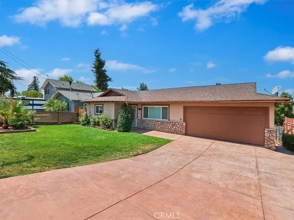 12446 1st St, Yucaipa, CA 92399