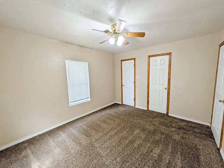 3801 Stuart Ave — Photo 12
