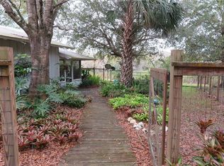 9170 Fleming Grant Rd, Micco, FL 32976