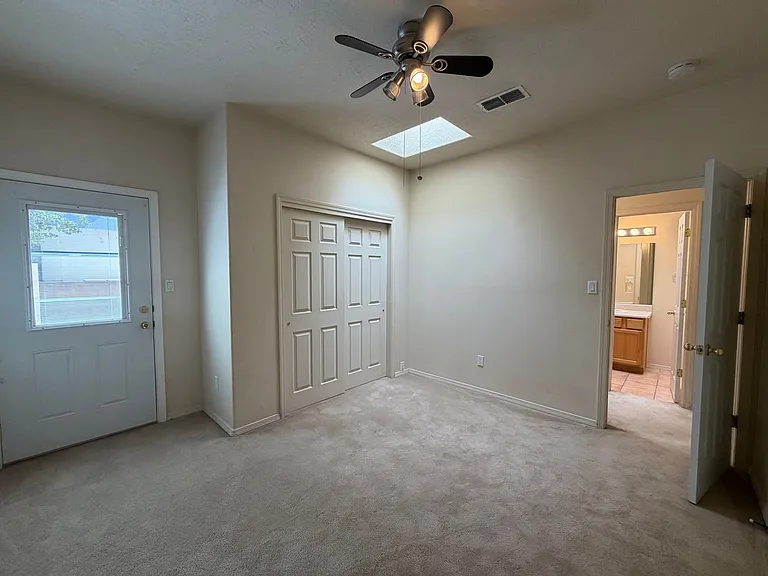 4516 Holiday Breeze Pl NE — Photo 11