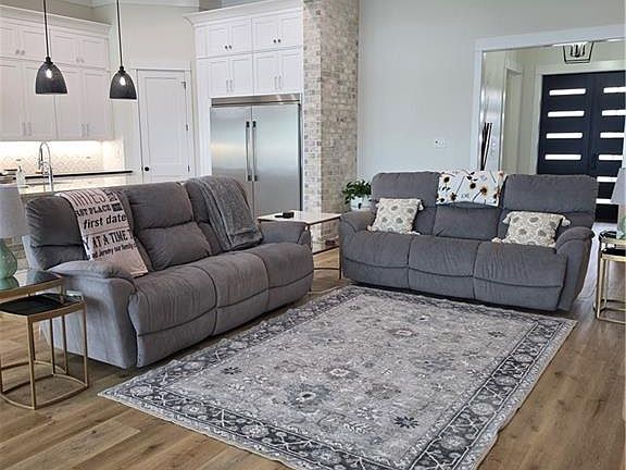 3rd image of 4073 Marina Villa E