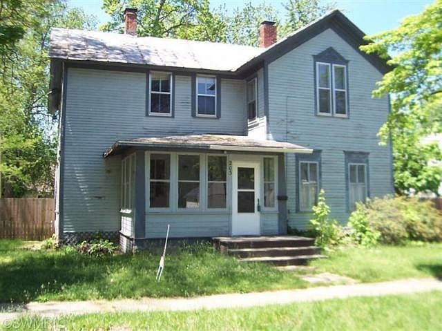 1st image of 203 McOmber St