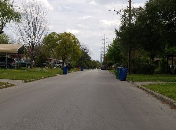 4th image of 707 Edgebrook Ln