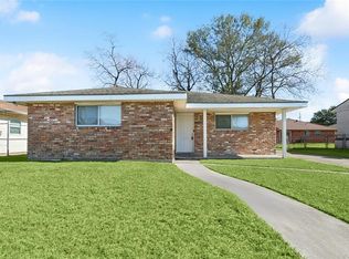 4627 Evangeline Dr, New Orleans, LA 70127