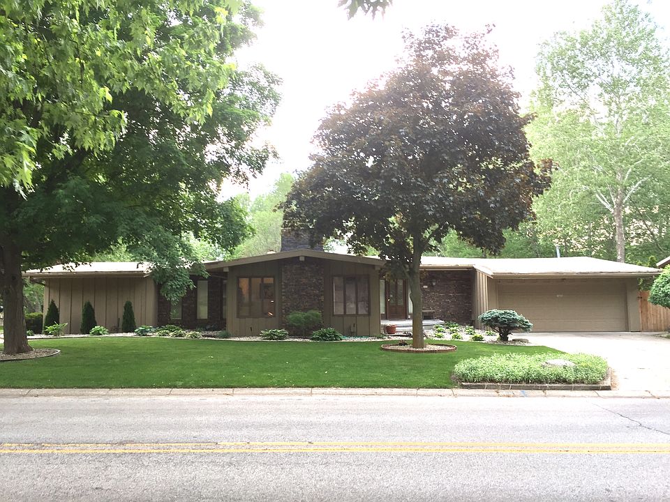 1st image of 1625 N Bay Dr