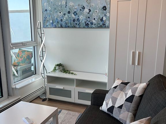3rd image of 13685 102nd Ave #2403