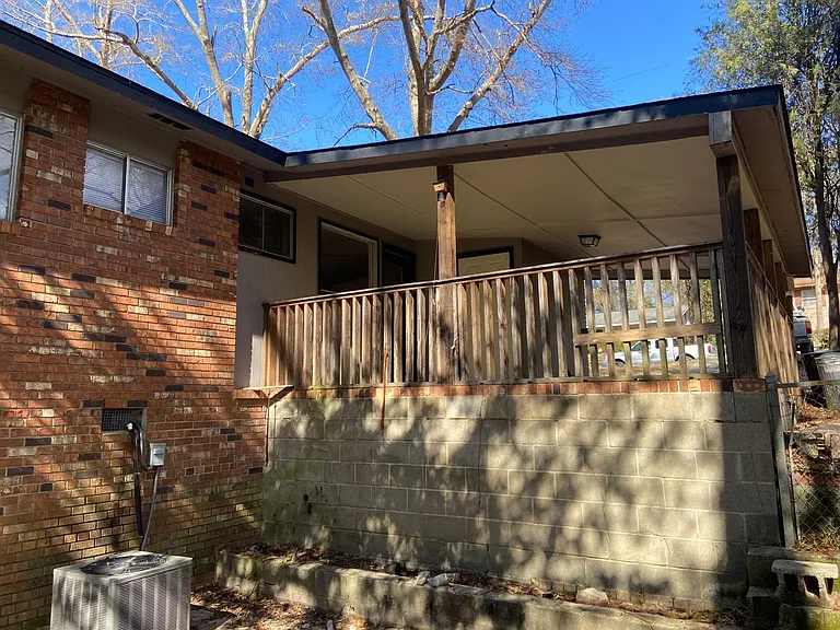 4822 Wellborn Dr — Photo 2
