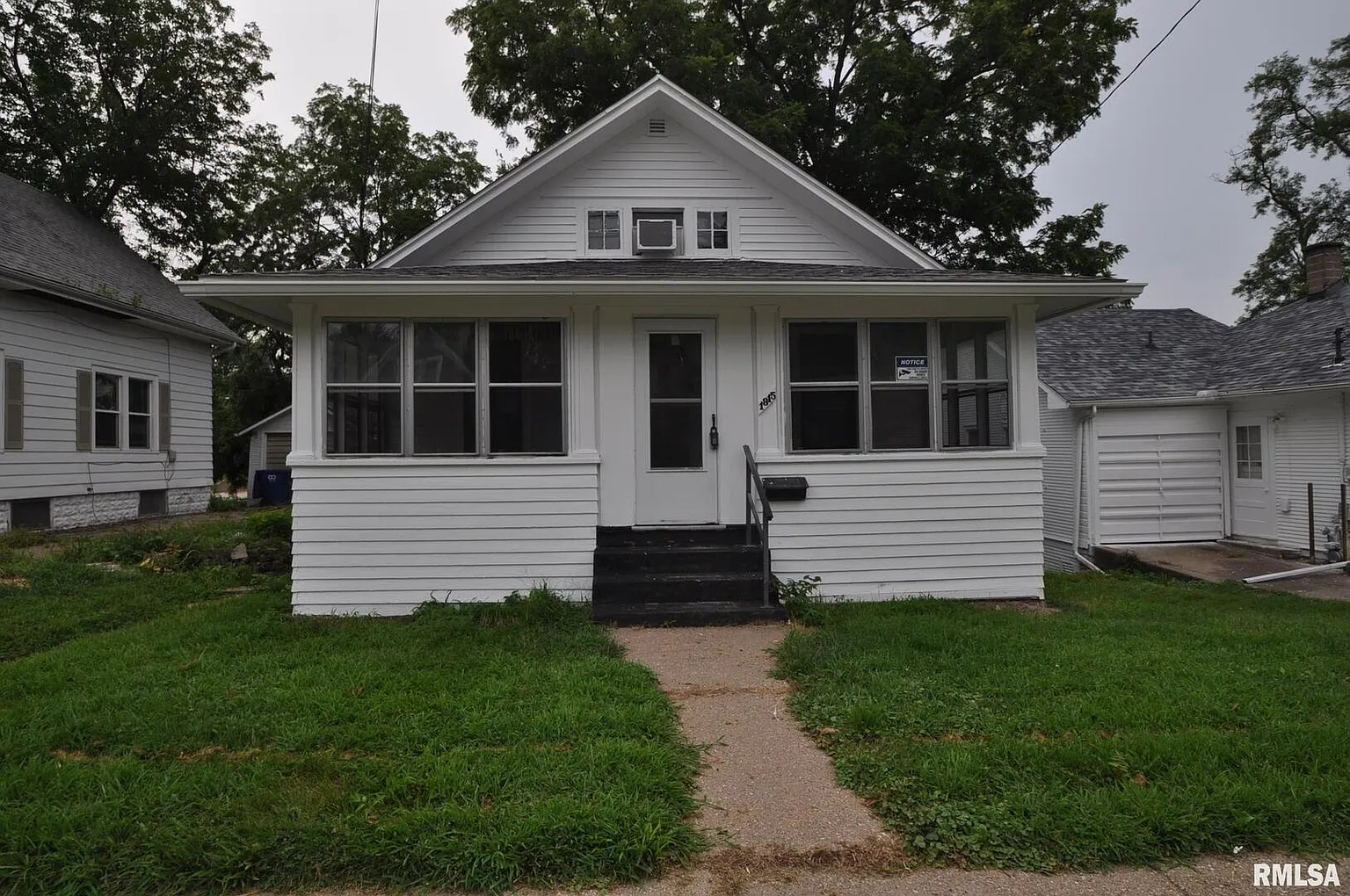 1815 Belle Ave photo 1