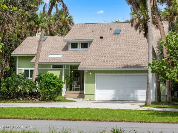 220 Cardinal Dr, Melbourne Beach, FL 32951
