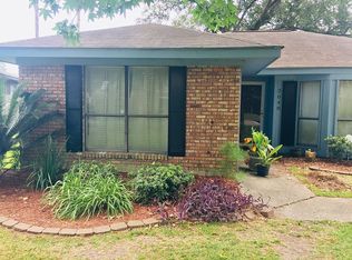 2048 Louise St, Sulphur, LA 70663