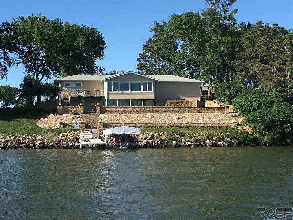 1st image of 6219 N Lakeside Dr