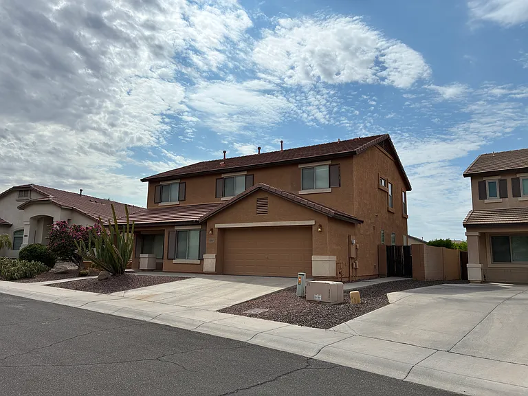 2217 W Steed Rdg — Photo 3