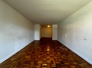 34-57 73rd St #1G, Jackson Heights, NY 11372