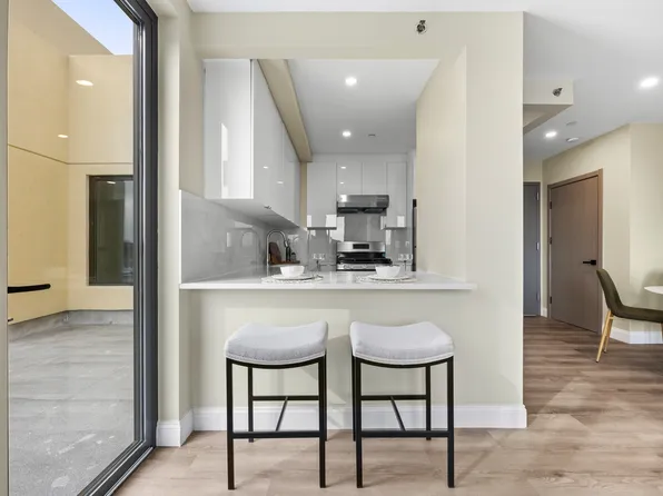 163-07 72nd Avenue image 6 of 22