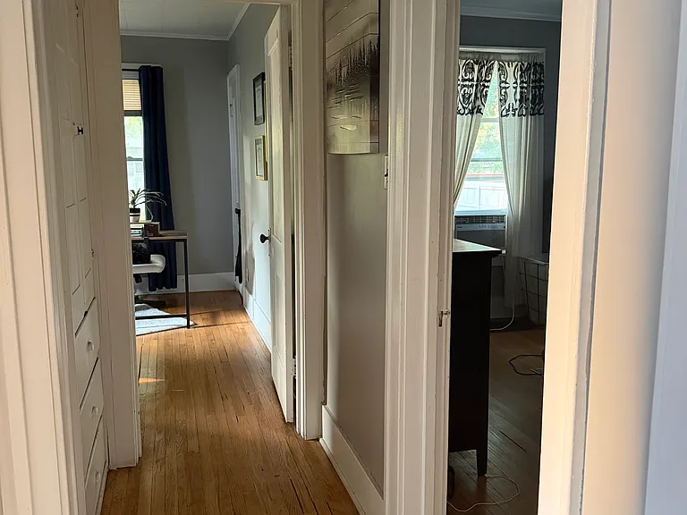 403 E Farnum Ave #1 — Photo 17