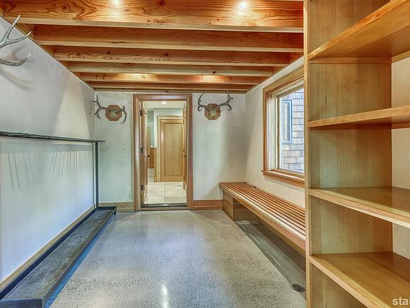 4th image of 2709 Wailaki St