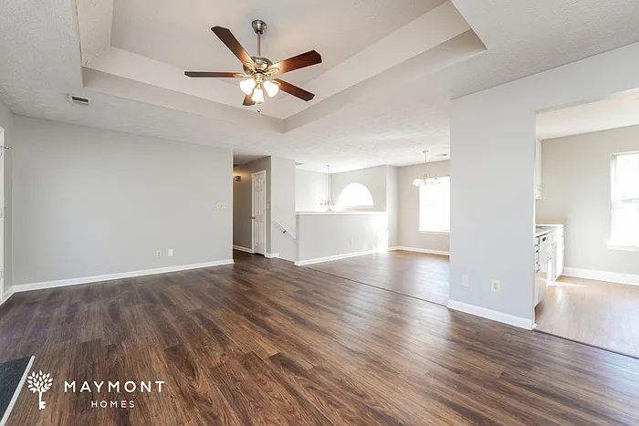 150 Lakeside Dr — Photo 6