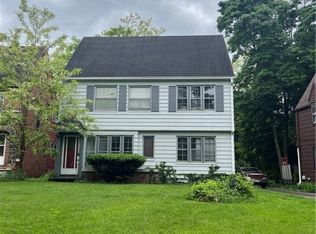 18316 Newell Rd, Shaker Heights, OH 44122