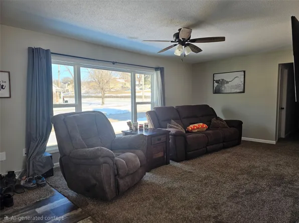 404 North St, Guthrie Center, IA 50115