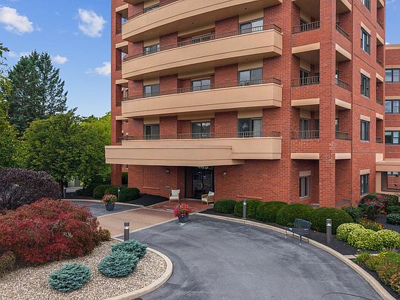 4th image of 455 Windmere Dr APT 3C