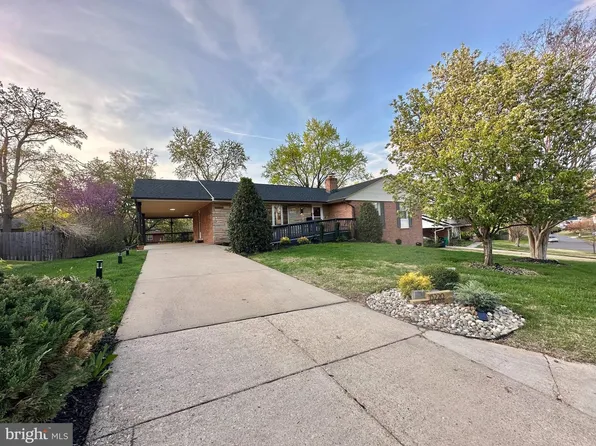 13220 Ronehill Dr, Beltsville, MD 20705