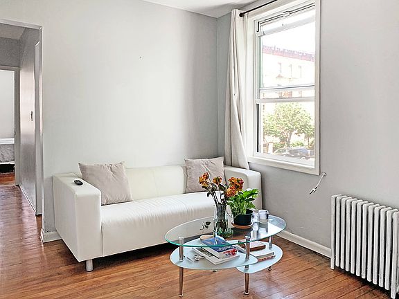 4th image of 184 Norman Ave #2F