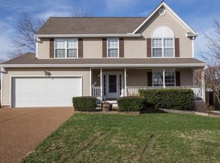 2221 Hayward Ln, Spring Hill, TN 37174