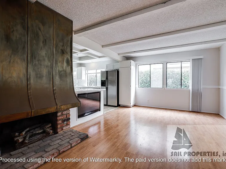 15841 Maidstone St — Photo 10