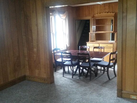 living room looking into dining room