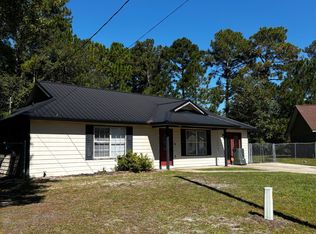999 Ridgeland Dr, Hinesville, GA 31313