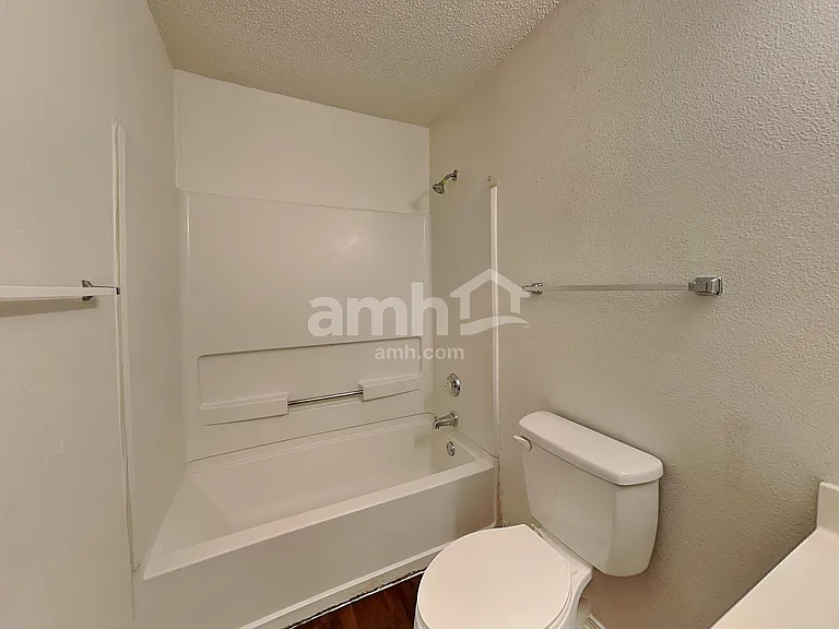 9506 Arcade Rdg — Photo 18