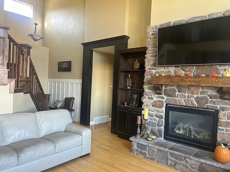 1483 S Garden View Ct — Photo 18