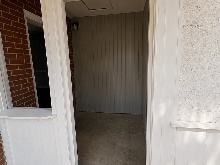 4011 Marion Ave — Photo 19