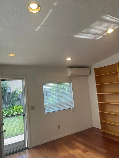 1 bed, 363 sqft, $2,000 — Photo 4
