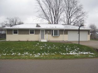 1119 Bonnie Dr, Menasha, WI 54952