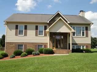 5602 Westlock Ct, Greensboro, NC 27407