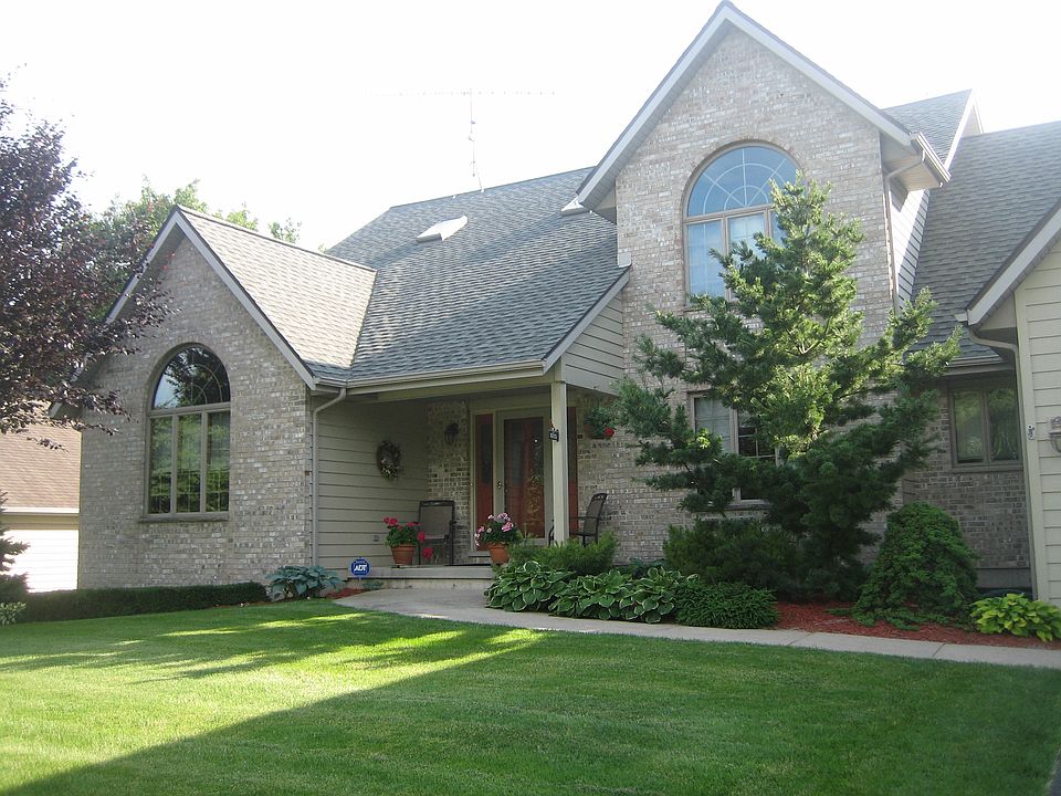 1235 Dublin Court