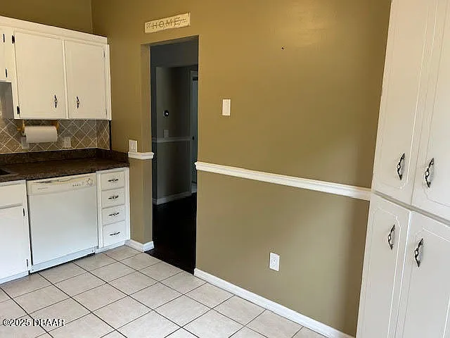 1111 Squirrel Nest Ln — Photo 3