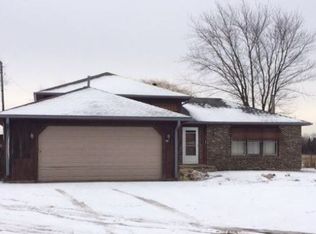 1N121 Elm Rd, West Chicago, IL 60185