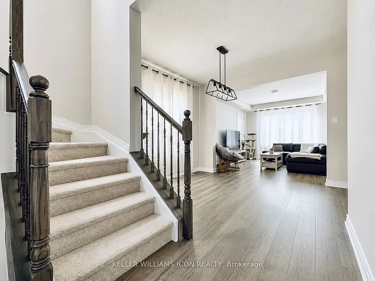 521 Rye Grass Way — Photo 5